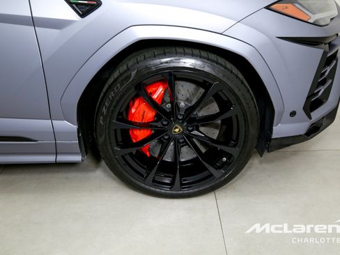 Used 2019 Lamborghini Urus image 34