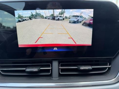 New 2026 Chevrolet Trax LT w/ LT Convenience Package FWD image 26