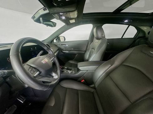 Used 2024 Cadillac XT4 Sport FWD image 21