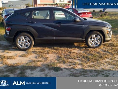 New 2026 Hyundai Kona SE FWD image 4