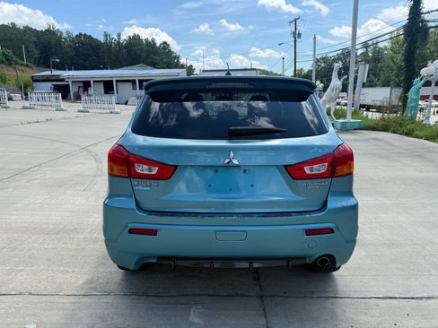 Used 2011 Mitsubishi Outlander Sport SE image 8