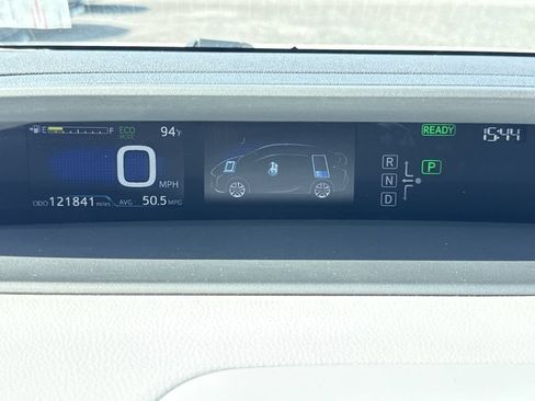 Used 2017 Toyota Prius Three Touring FWD image 23