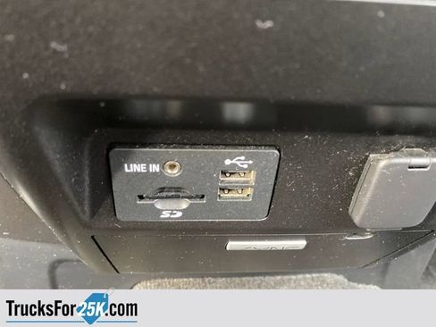 Used 2015 Ford F150 XLT w/ Equipment Group 301A Mid image 22