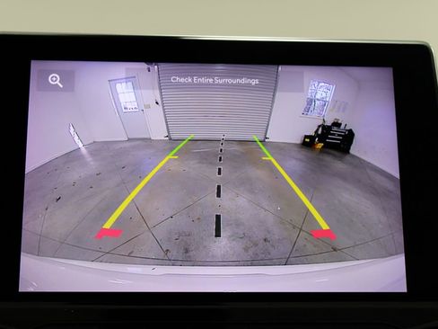 Used 2024 Jeep Compass Latitude image 44