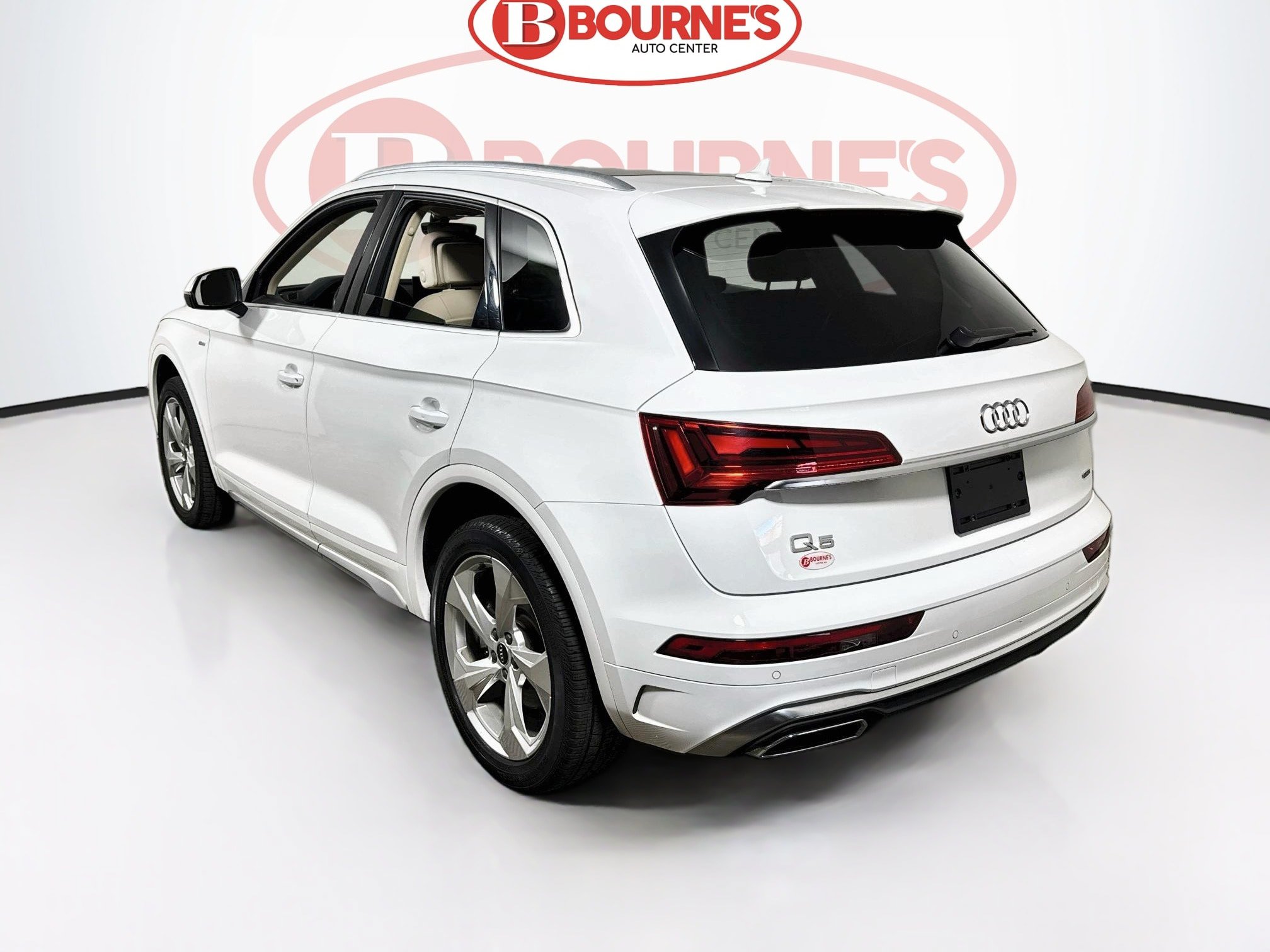 Used 2022 Audi Q5 2.0T Premium Plus AWD/4WD image 9