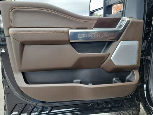 Used 2026 Ford F350 King Ranch w/ FX4 Off-Road Package image 19