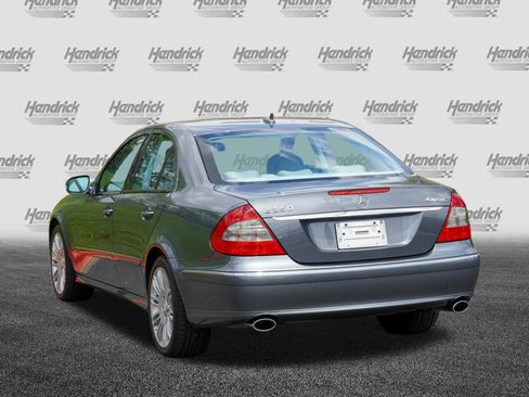 Used 2008 Mercedes-Benz E 350 4MATIC Sedan image 6