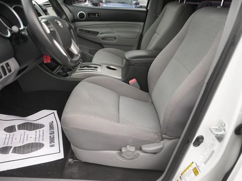 Used 2013 Toyota Tacoma 4x4 Double Cab image 9