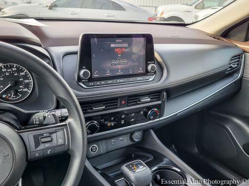 Used 2021 Nissan Rogue S image 20