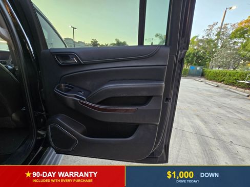 Used 2017 GMC Yukon XL SLT image 34