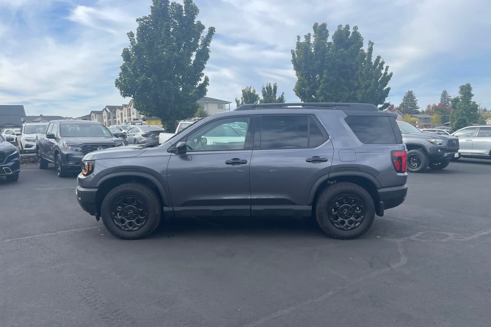 Used 2026 Honda Passport TrailSport Elite image 2