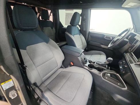 Used 2023 Ford Bronco Outer Banks image 25