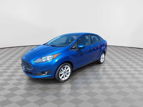 Used 2019 Ford Fiesta SE w/ Equipment Group 201A FWD image 4