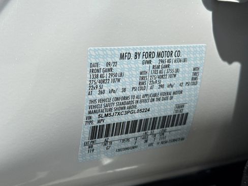 Used 2023 Lincoln Aviator Reserve w/ Equipment Group 201A AWD/4WD image 41