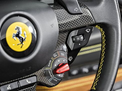 Used 2022 Ferrari F8 Tributo RWD image 27