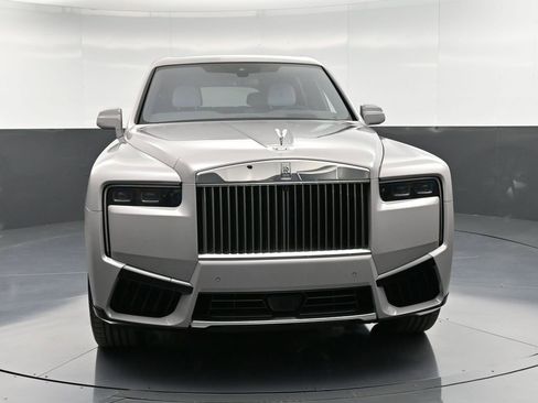 New 2026 Rolls-Royce Cullinan image 11
