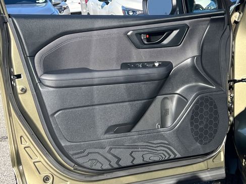 Certified 2025 Subaru Forester Premium image 18