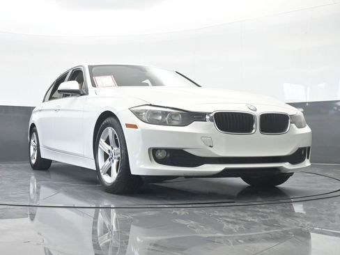 Used 2014 BMW 320i Sedan image 58