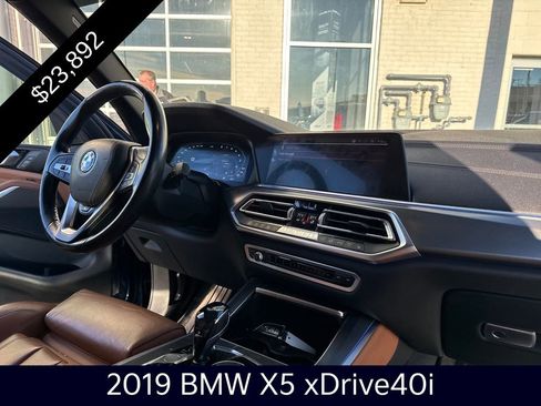 Used 2019 BMW X5 xDrive40i w/ Convenience Package image 11