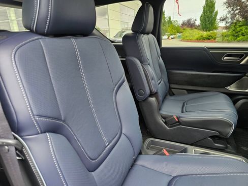 New 2027 INFINITI QX80 Sensory AWD/4WD image 16