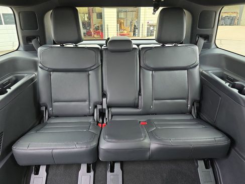 New 2025 Ford Expedition Platinum w/ Stealth Performance Package image 12