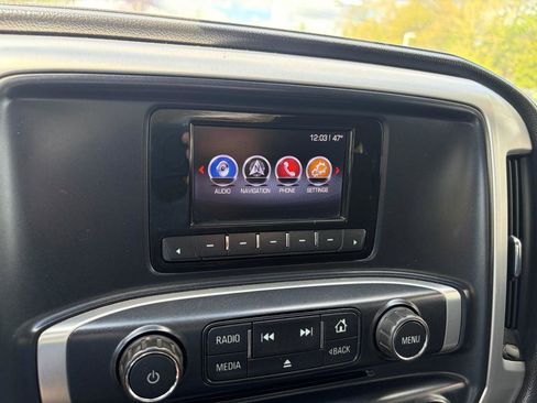 Used 2015 GMC Sierra 2500 SLE w/ SLE Preferred Package AWD/4WD image 30