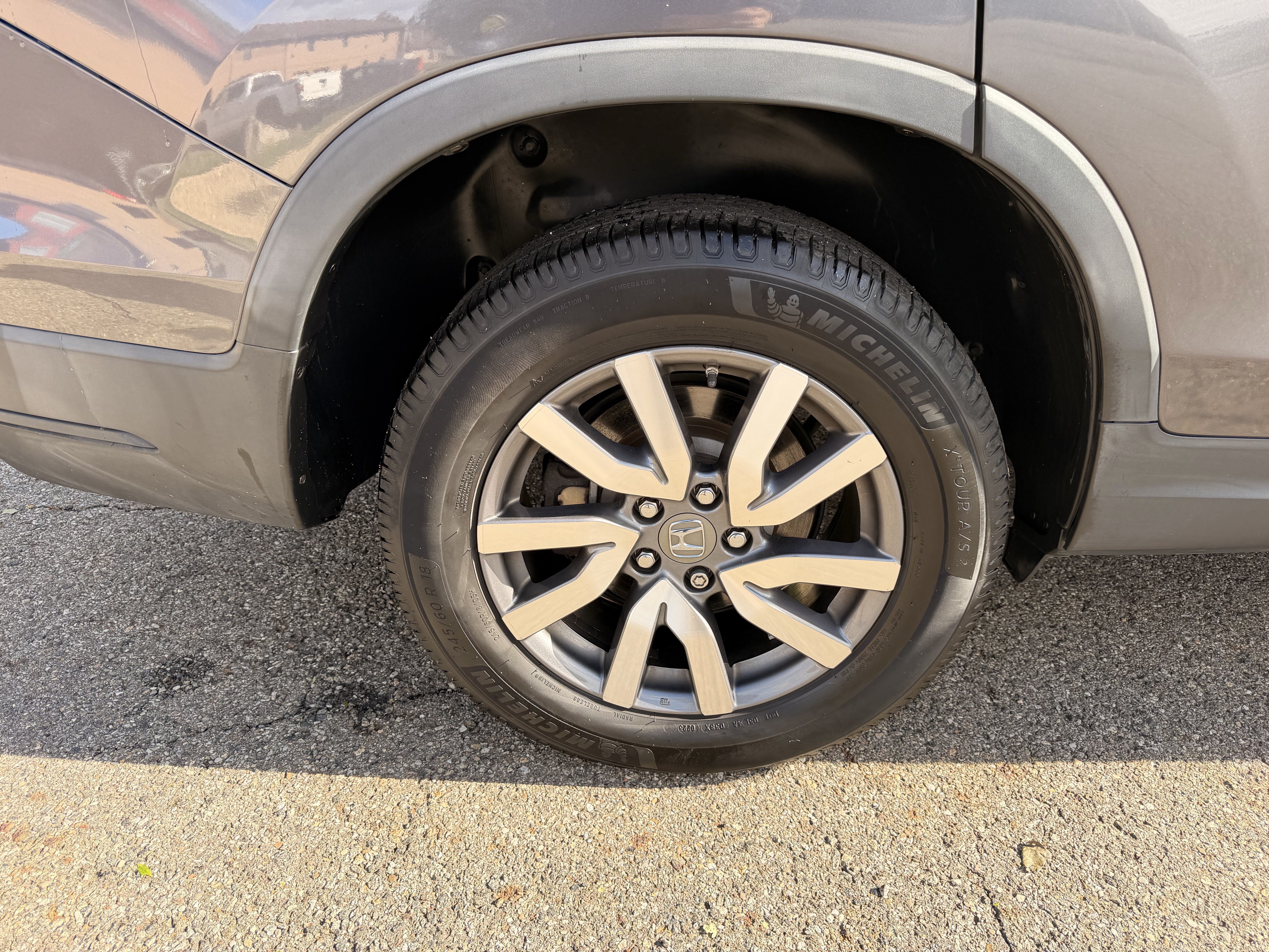 Used 2019 Honda Pilot EX image 10