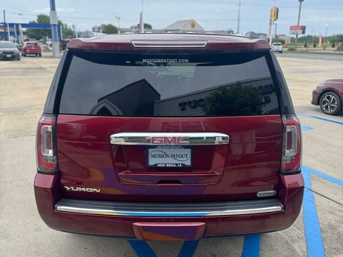 Used 2017 GMC Yukon Denali w/ Open Road Package RWD image 6