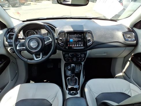 Used 2020 Jeep Compass Limited AWD/4WD image 11
