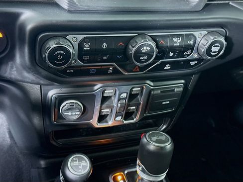 Used 2022 Jeep Wrangler Unlimited Sahara 4xe w/ Cold Weather Group image 10