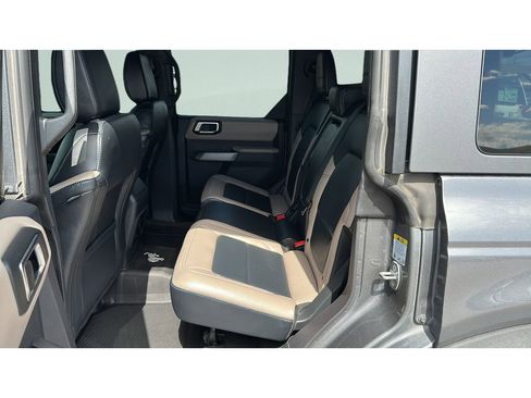Used 2022 Ford Bronco Wildtrak AWD/4WD image 18