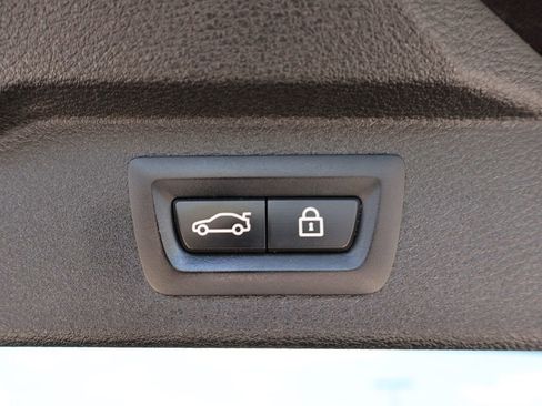 Used 2014 BMW X5 xDrive35d AWD/4WD image 18