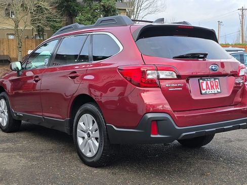 Used 2019 Subaru Outback 2.5i Premium image 5