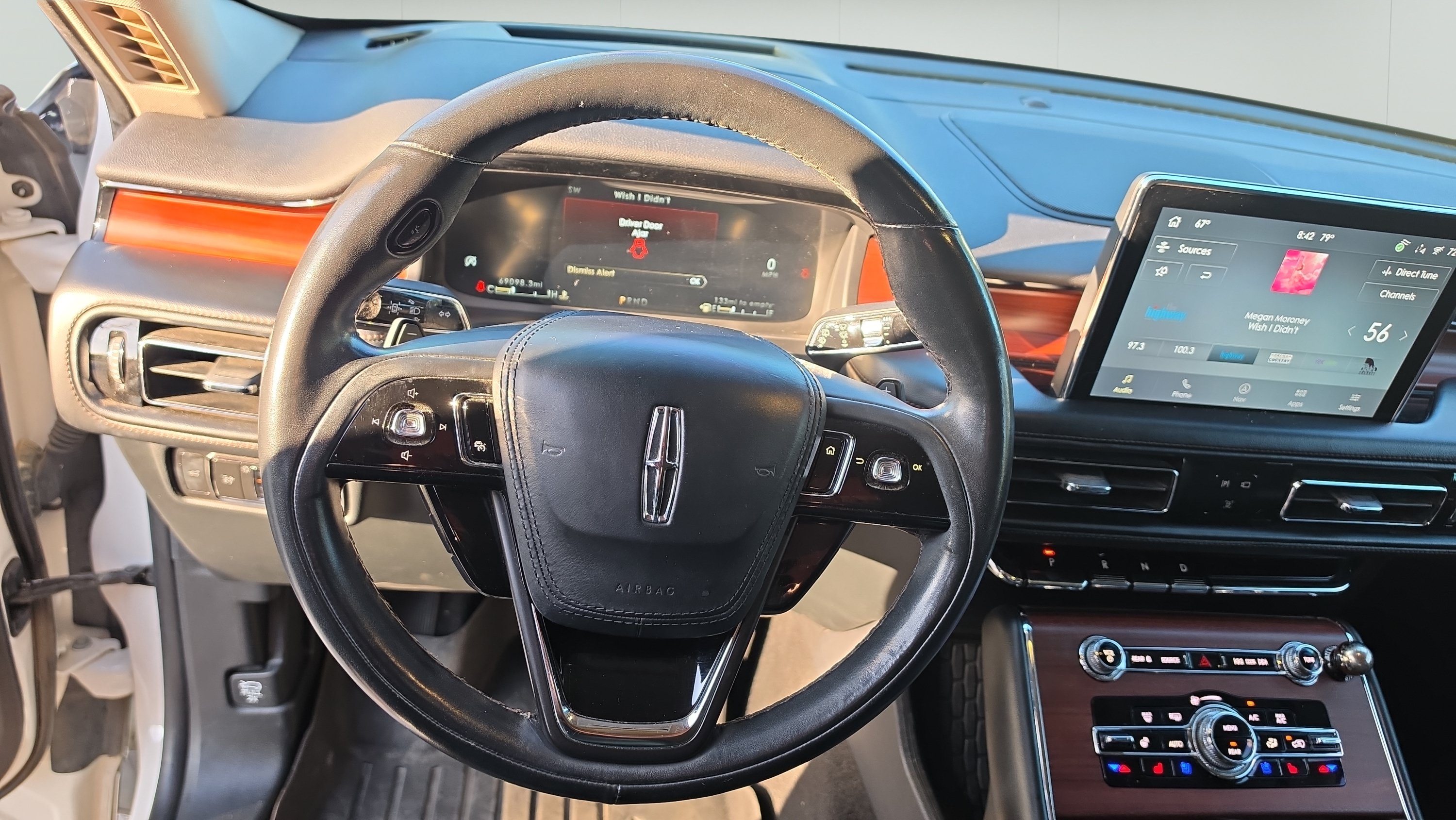 Used 2022 Lincoln Aviator Reserve w/ Equipment Group 201A AWD/4WD image 11