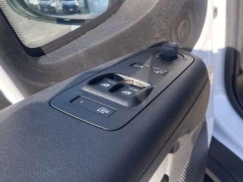 New 2026 RAM ProMaster 2500 w/ Convenience Group image 15