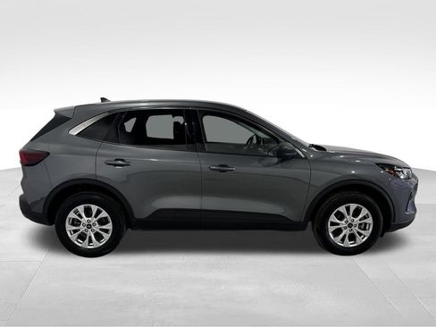 Used 2024 Ford Escape Active AWD/4WD image 19