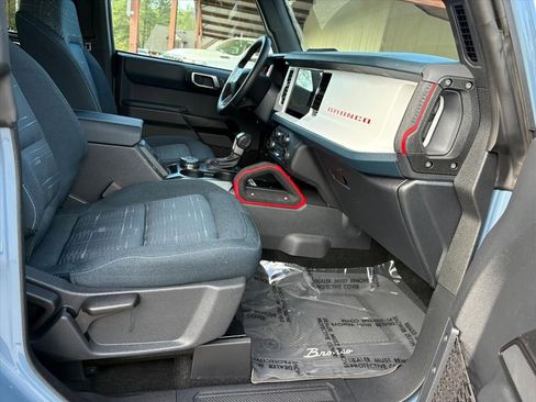 Used 2025 Ford Bronco Heritage Edition AWD/4WD image 17