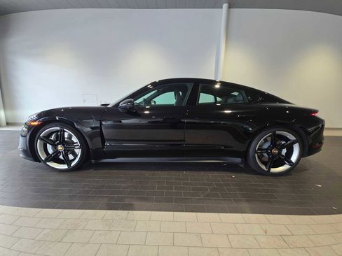 Used 2024 Porsche Taycan 4S AWD/4WD image 2