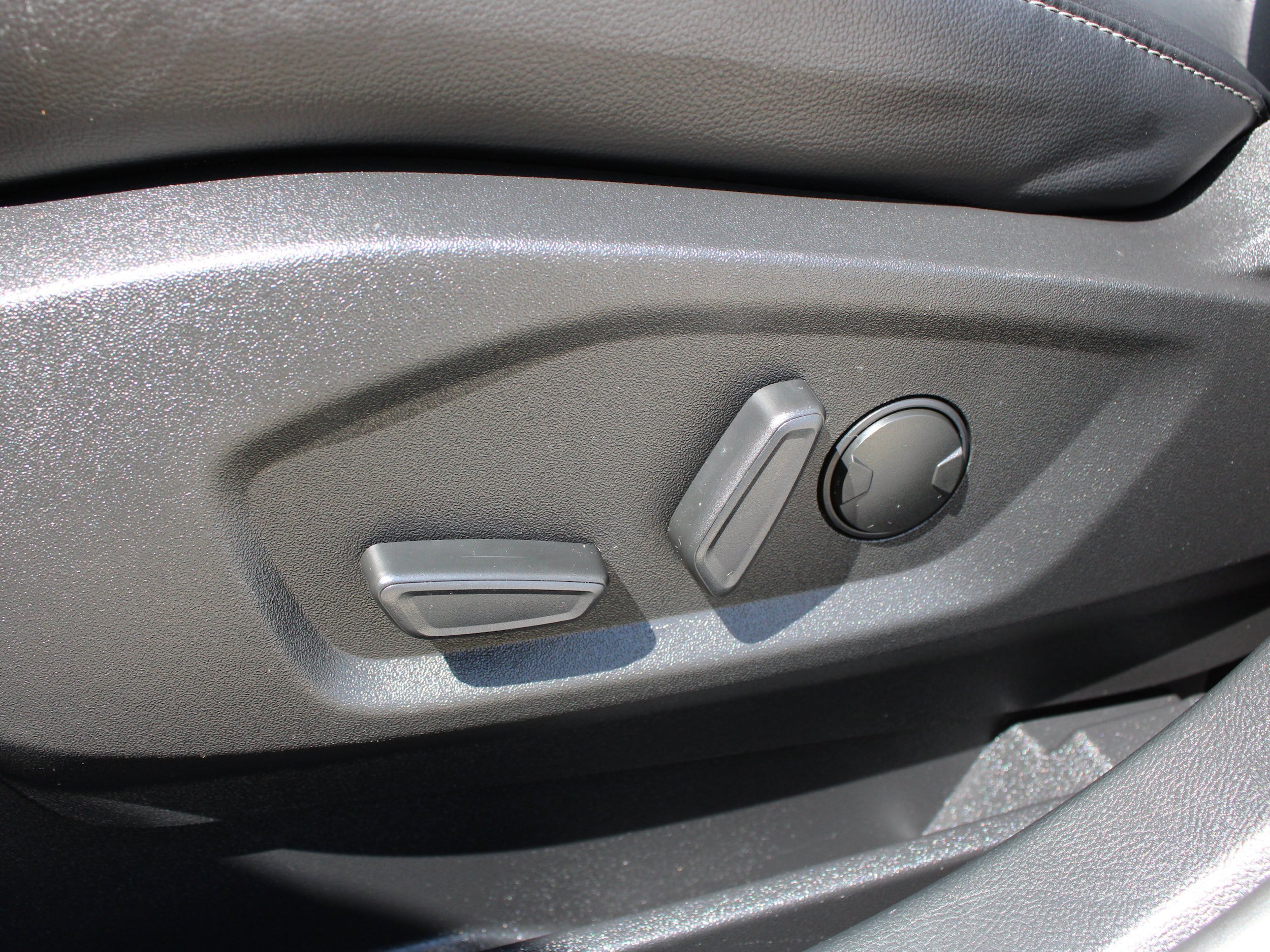 Used 2024 Ford Edge SEL w/ Convenience Package AWD/4WD image 36