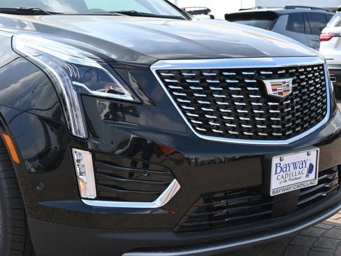 New 2026 Cadillac XT5 Premium Luxury w/ Driver Assist Package image 28