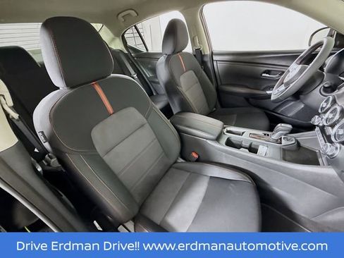 Certified 2025 Nissan Sentra SR w/ Midnight Edition image 22