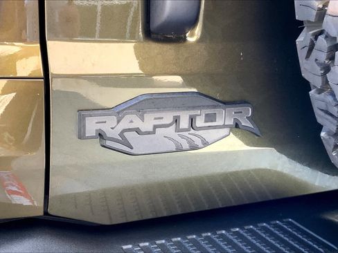 Used 2024 Ford Bronco Raptor image 12