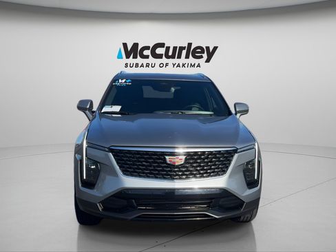 Used 2025 Cadillac XT4 Premium Luxury image 15