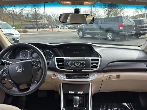 Used 2013 Honda Accord EX image 20