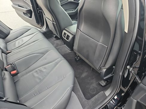 Used 2023 Acura TLX w/ Technology Package image 11