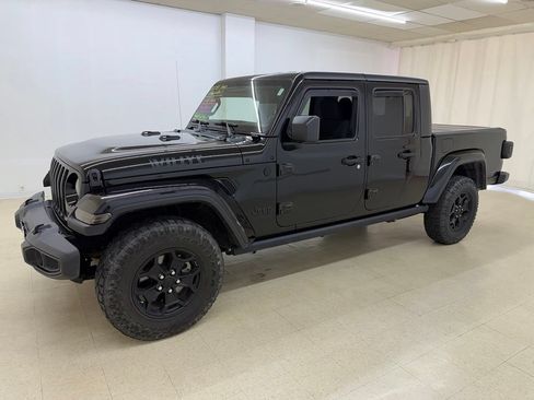 Used 2021 Jeep Gladiator Sport AWD/4WD image 1