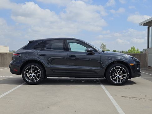 Certified 2026 Porsche Macan image 9