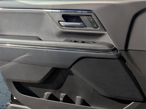 New 2026 GMC Sierra EV Elevation image 39