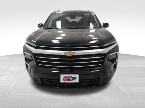 New 2026 Chevrolet Traverse High Country image 8