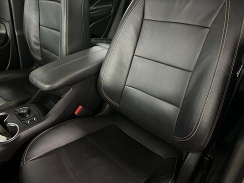 Certified 2018 GMC Terrain SLT w/ Preferred Package image 19